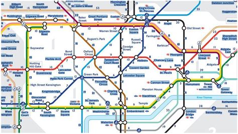 what tube lines go to hammersmith